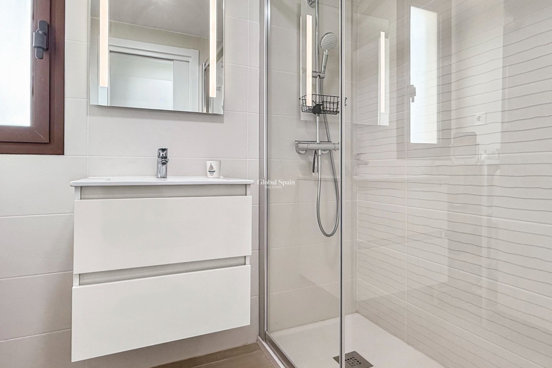 Resale - APARTMENT -
CARTAGENA - Playa Honda-Playa Paraíso