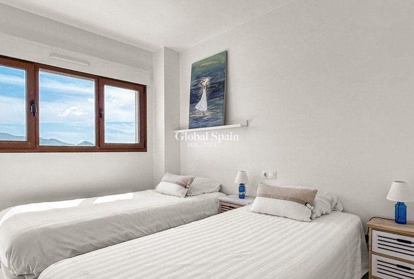 Resale - APARTMENT -
CARTAGENA - Playa Honda-Playa Paraíso