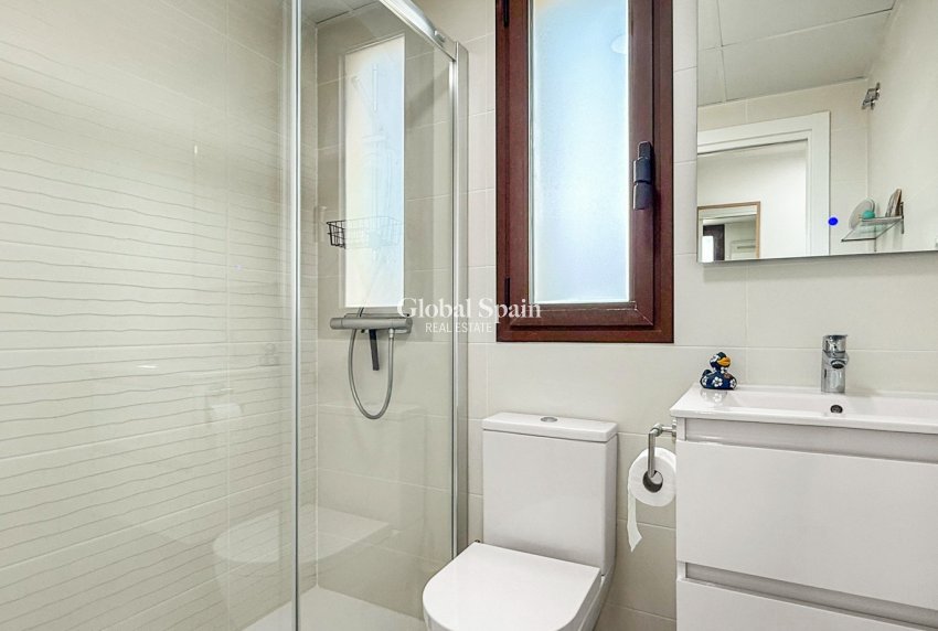 Resale - APARTMENT -
CARTAGENA - Playa Honda-Playa Paraíso