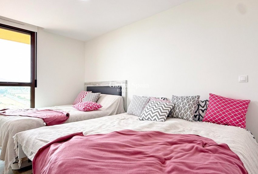 Resale - APARTMENT -
CARTAGENA - Playa honda