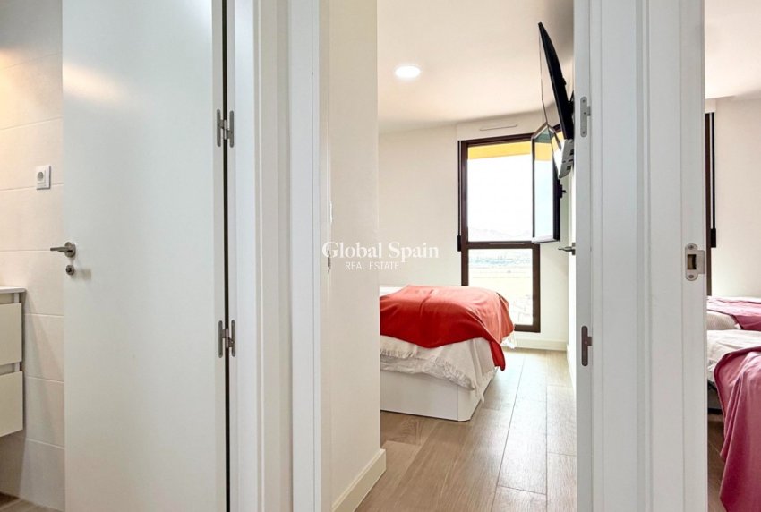 Resale - APARTMENT -
CARTAGENA - Playa honda