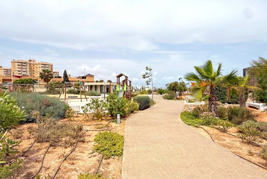 Resale - APARTMENT -
CARTAGENA - Playa honda