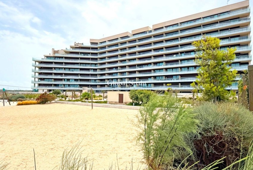 Resale - Apartment -
CARTAGENA - Playa honda