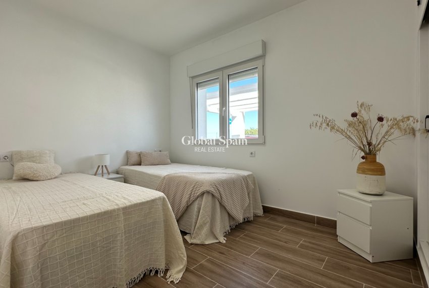 Resale - APARTMENT -
Ciudad Quesada - Altos de Quesada