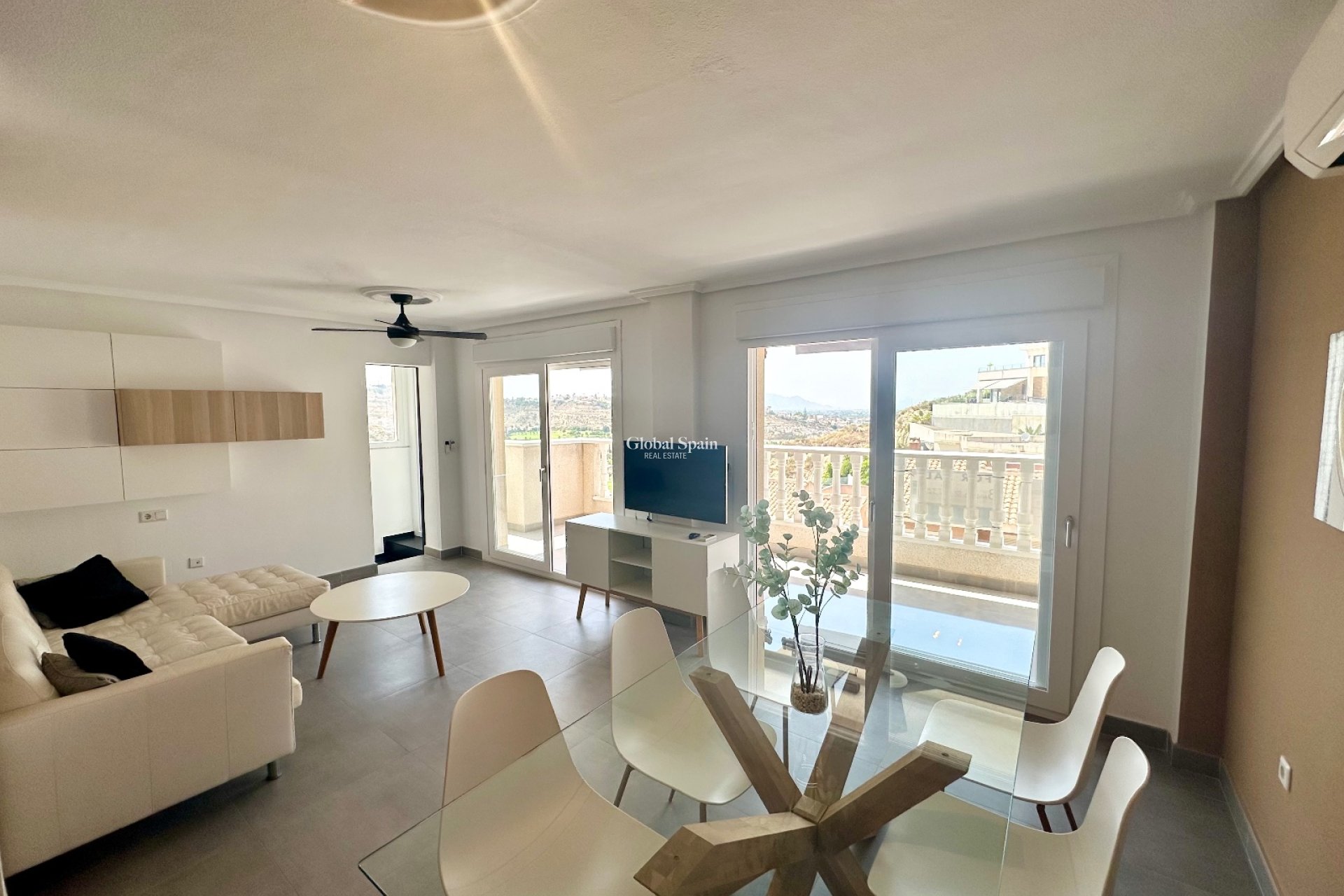 Resale - APARTMENT -
CIUDAD QUESADA - Golf La Marquesa (Ciudad Quesada)