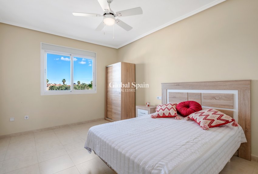 Resale - APARTMENT -
CIUDAD QUESADA