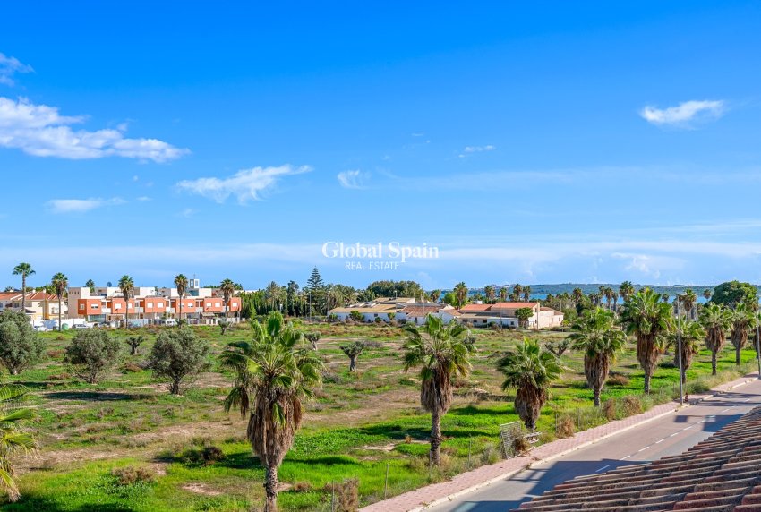 Resale - APARTMENT -
CIUDAD QUESADA