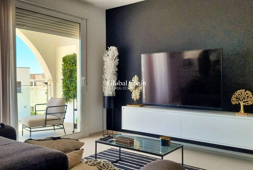 Resale - APARTMENT -
CIUDAD QUESADA