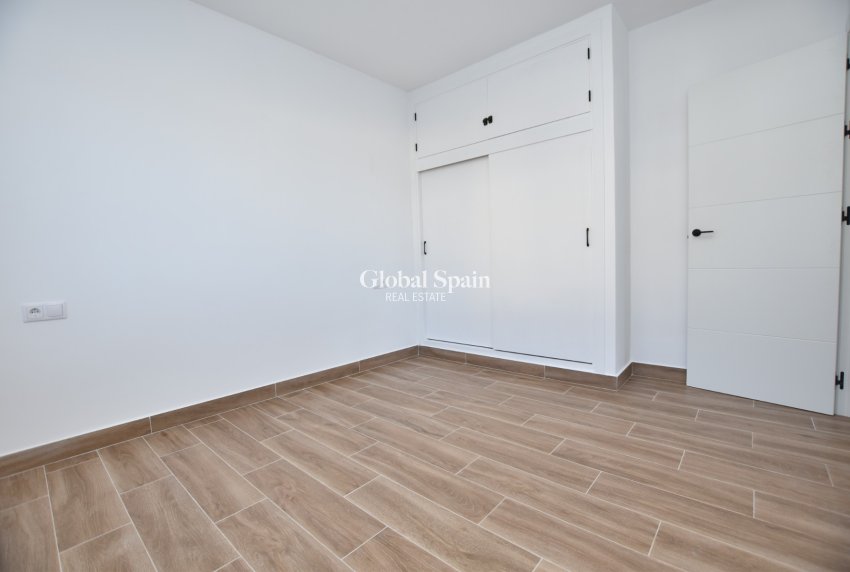 Resale - APARTMENT -
CIUDAD QUESADA