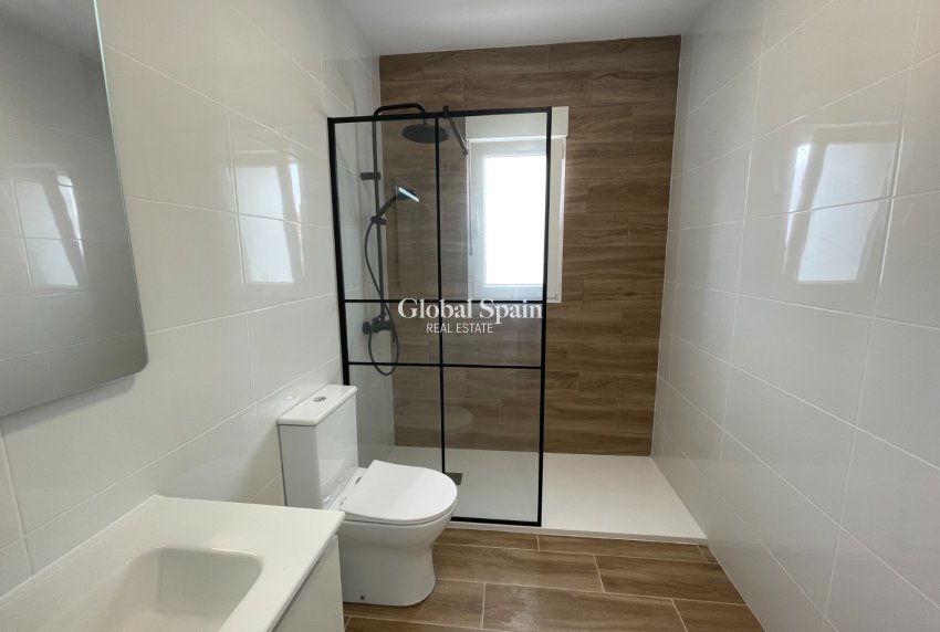 Resale - APARTMENT -
CIUDAD QUESADA