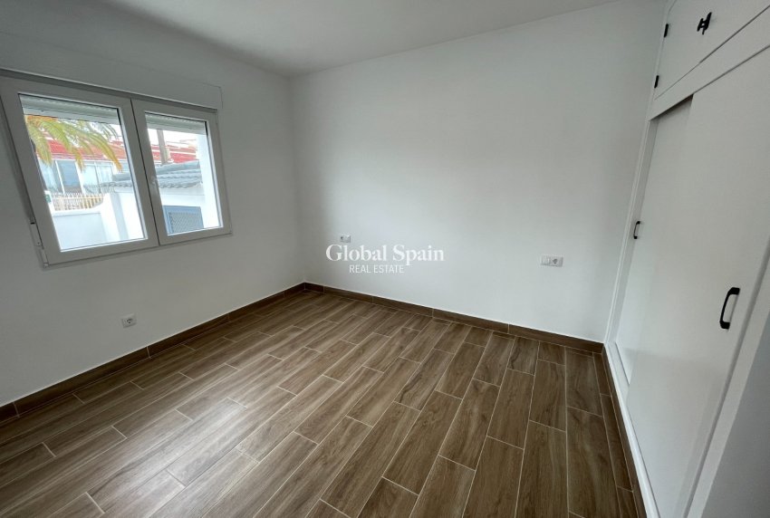 Resale - APARTMENT -
CIUDAD QUESADA