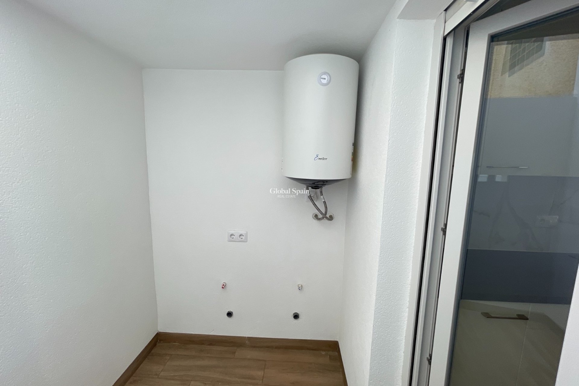 Resale - APARTMENT -
CIUDAD QUESADA