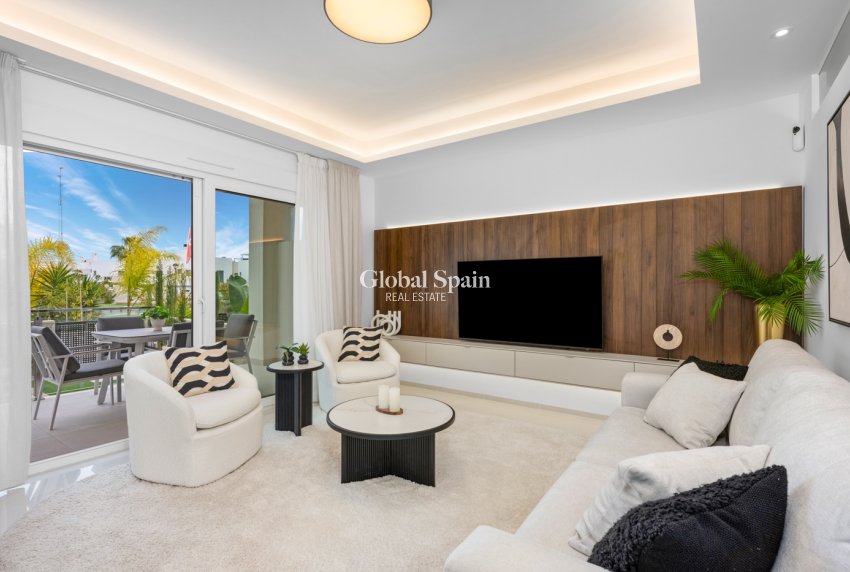 Resale - APARTMENT -
CIUDAD QUESADA