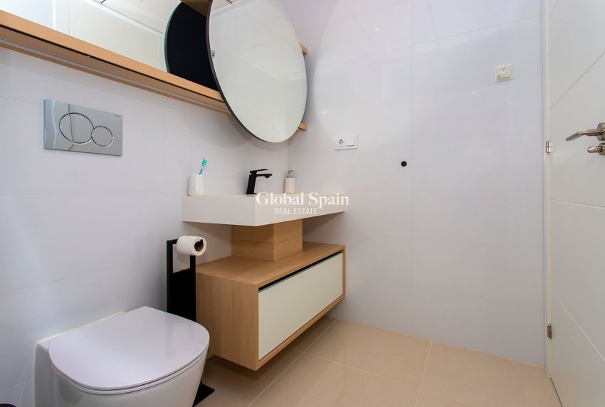 Resale - Apartment -
CIUDAD QUESADA