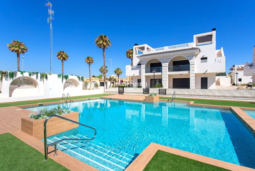 Resale - Apartment -
CIUDAD QUESADA