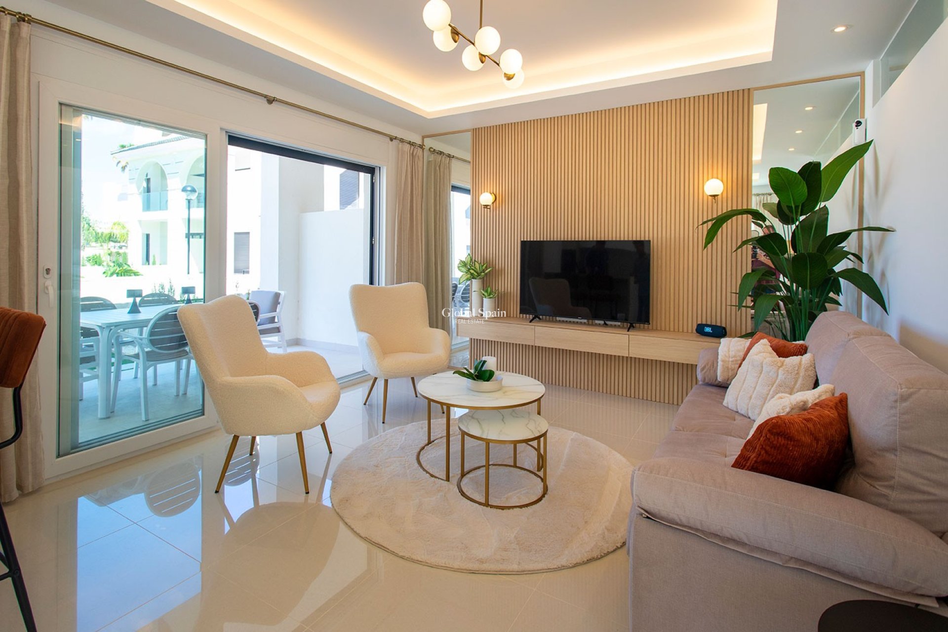 Resale - Apartment -
CIUDAD QUESADA