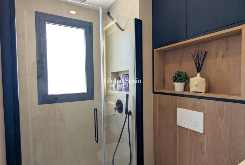 Resale - APARTMENT -
Condado de Alhama - Inland