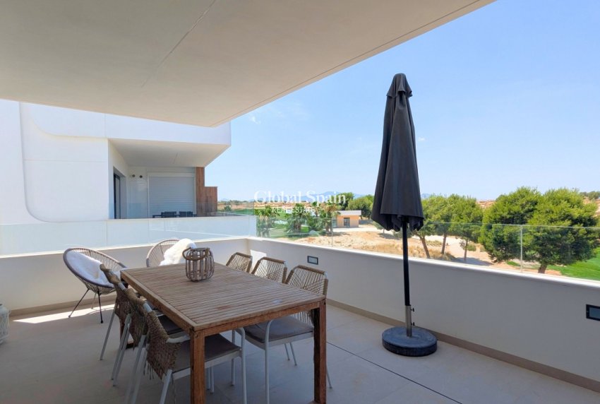 Resale - APARTMENT -
Condado de Alhama - Inland
