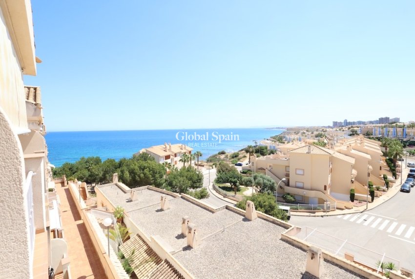 Resale - Apartment -
Costa Blanca - Orihuela Costa