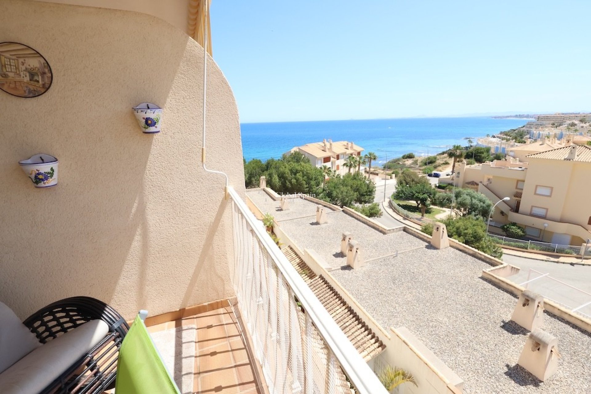 Resale - Apartment -
Costa Blanca - Orihuela Costa