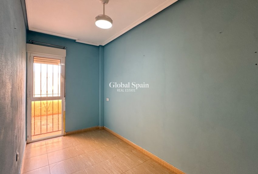 Resale - APARTMENT -
DAYA NUEVA - Costa Blanca Sur