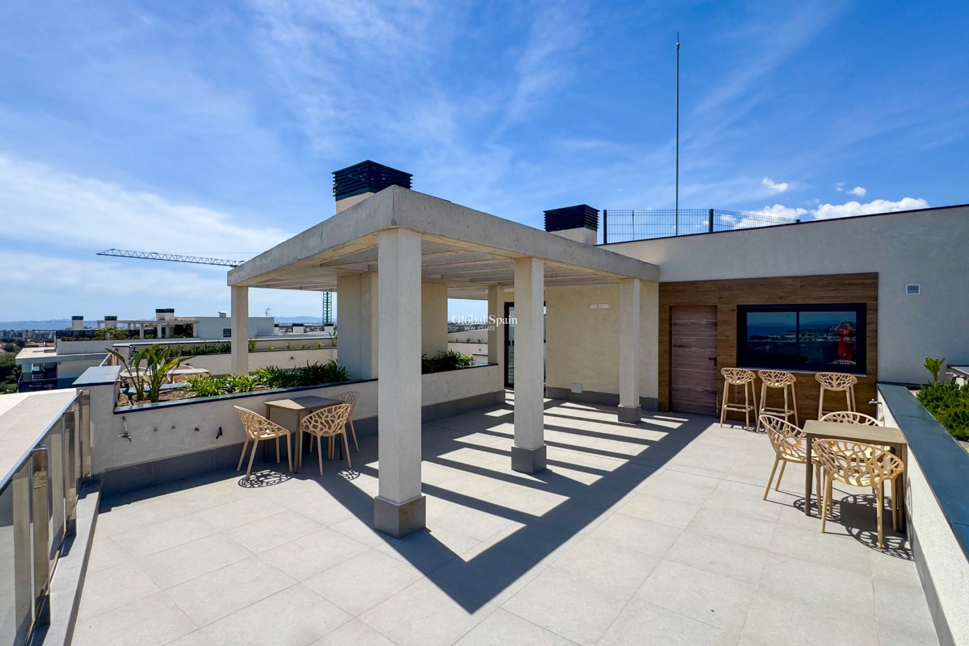 Resale - APARTMENT -
DEHESA DE CAMPOAMOR - Costa Blanca