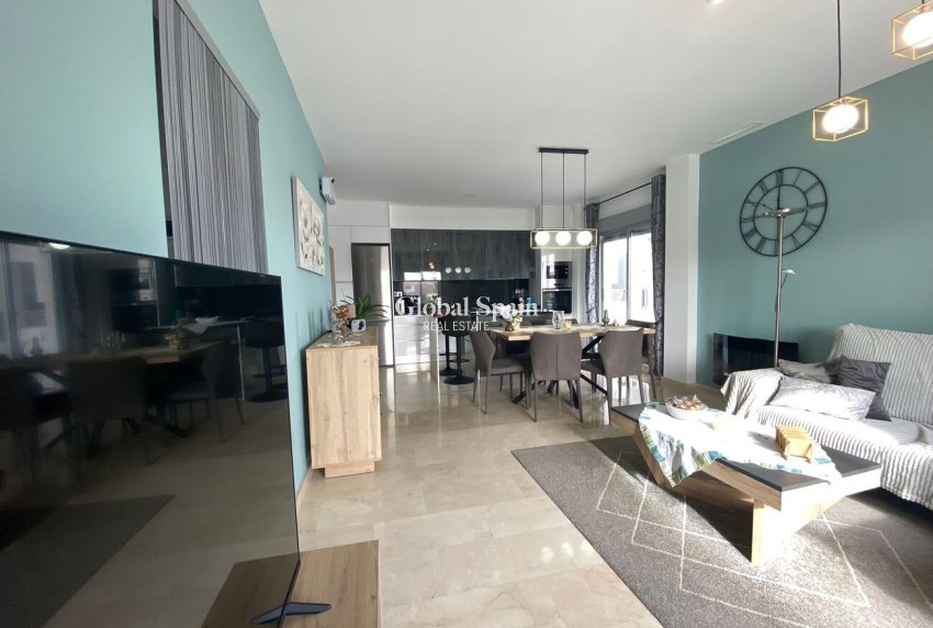Resale - APARTMENT -
DEHESA DE CAMPOAMOR - Las Filipinas