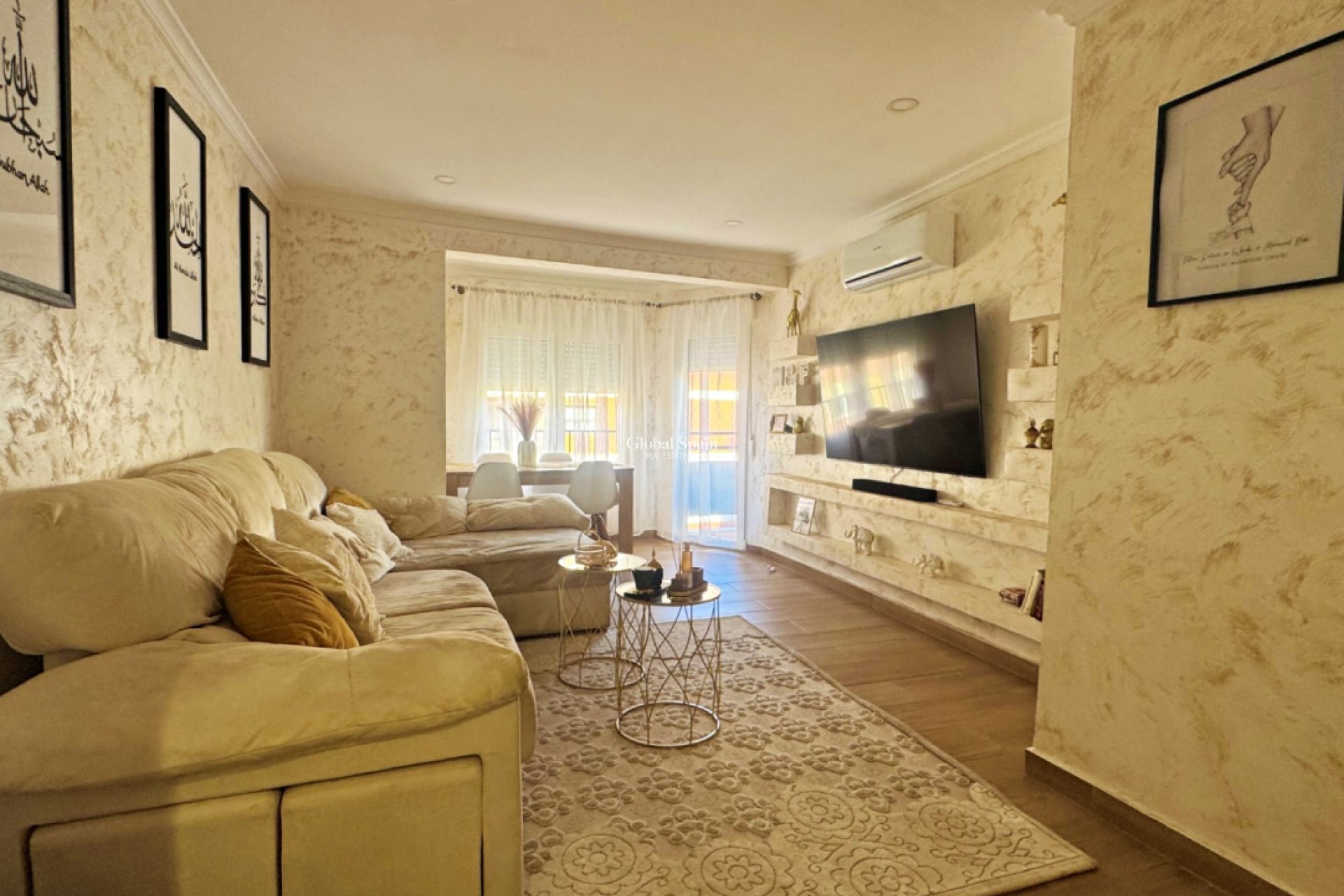 Resale - APARTMENT -
DENIA - Center