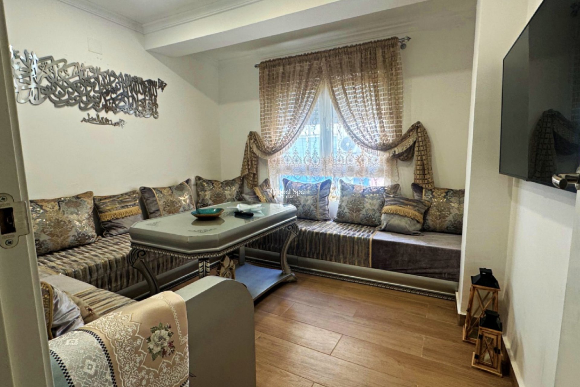 Resale - APARTMENT -
DENIA - Center