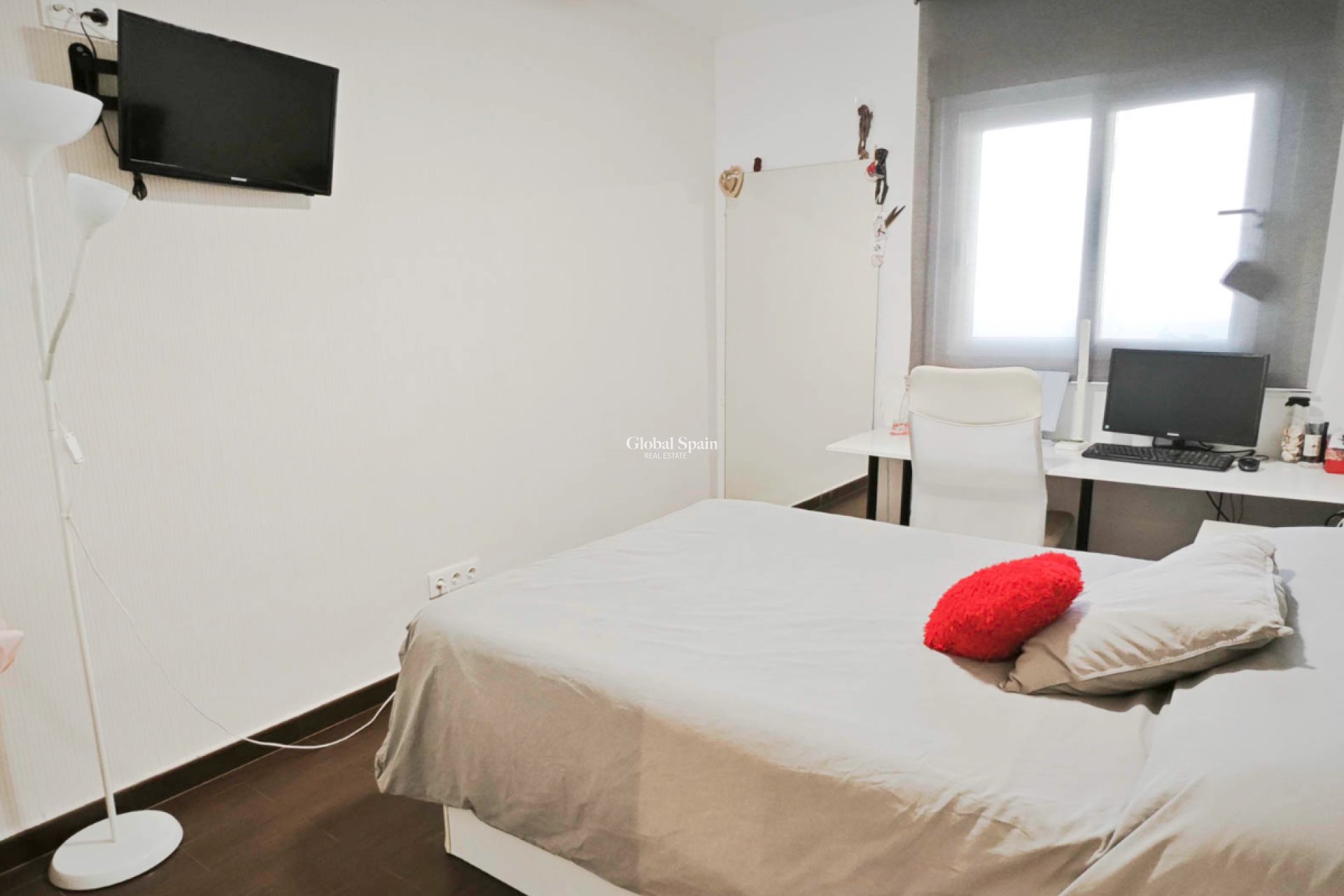 Resale - APARTMENT -
DENIA - Center