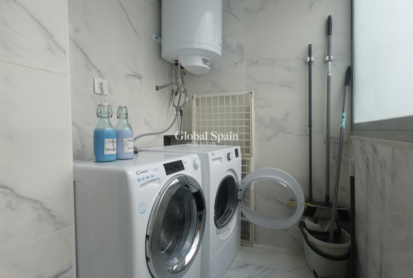 Resale - APARTMENT -
DENIA - Center