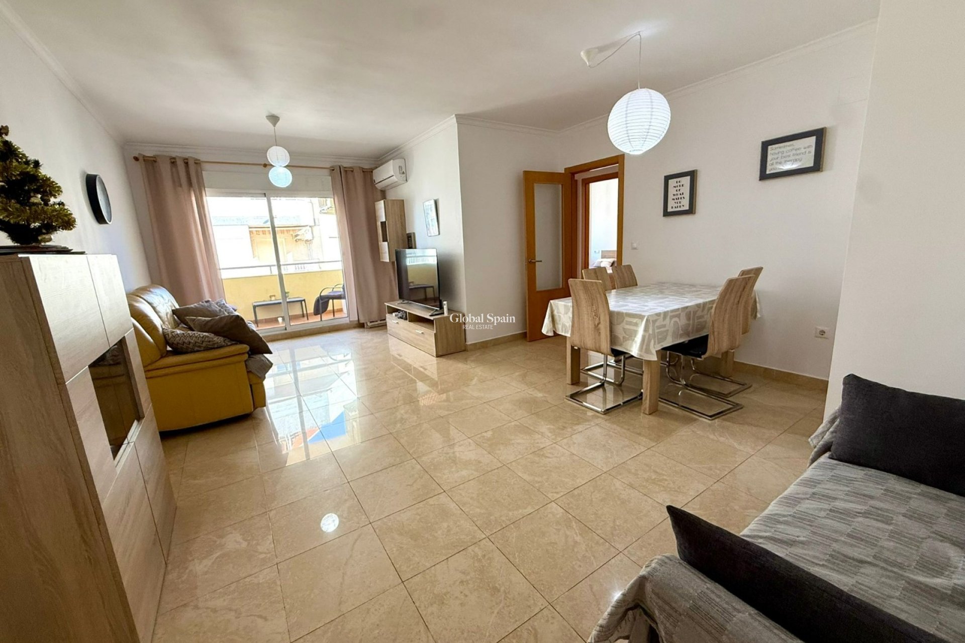 Resale - APARTMENT -
DENIA - Center
