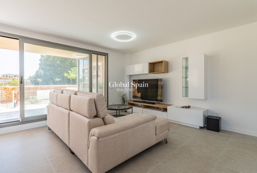 Resale - APARTMENT -
DENIA - Center