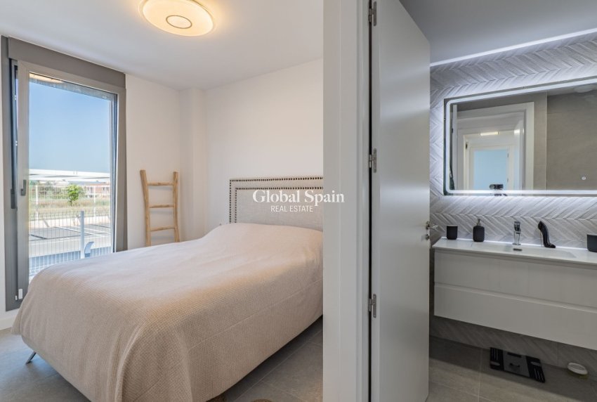 Resale - APARTMENT -
DENIA - Center