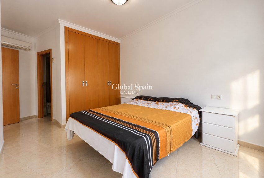 Resale - APARTMENT -
DENIA - Center