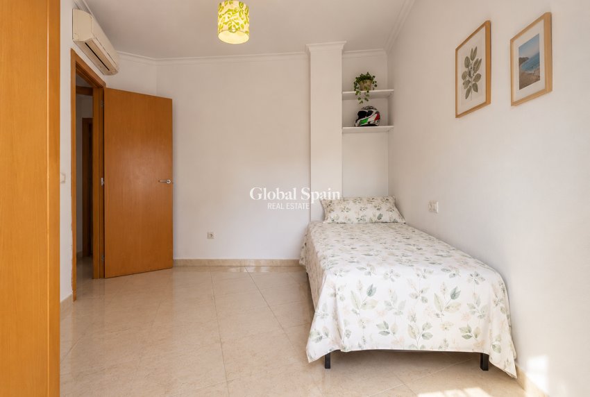 Resale - APARTMENT -
DENIA - Center