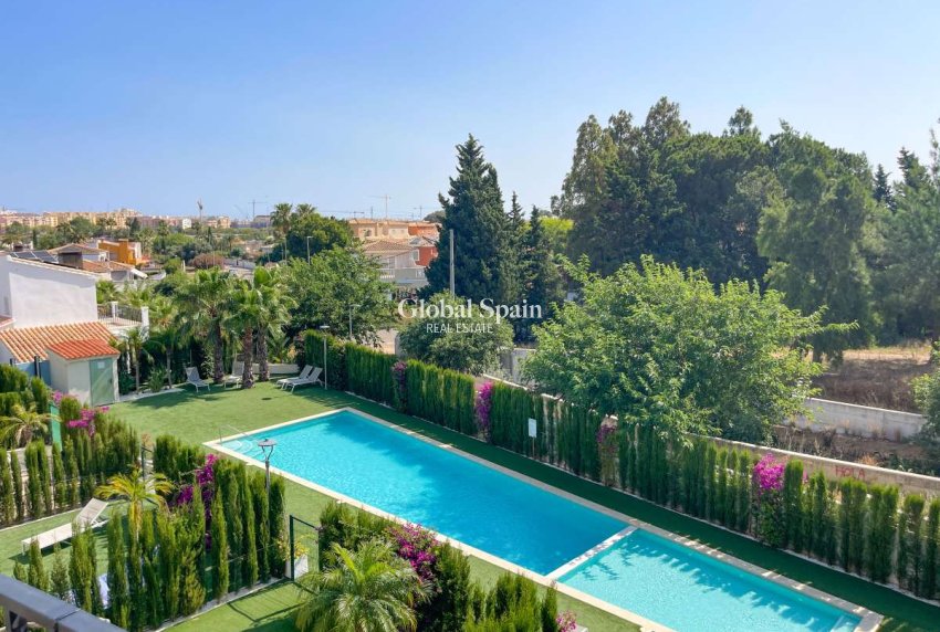 Resale - APARTMENT -
DENIA - Costa Blanca