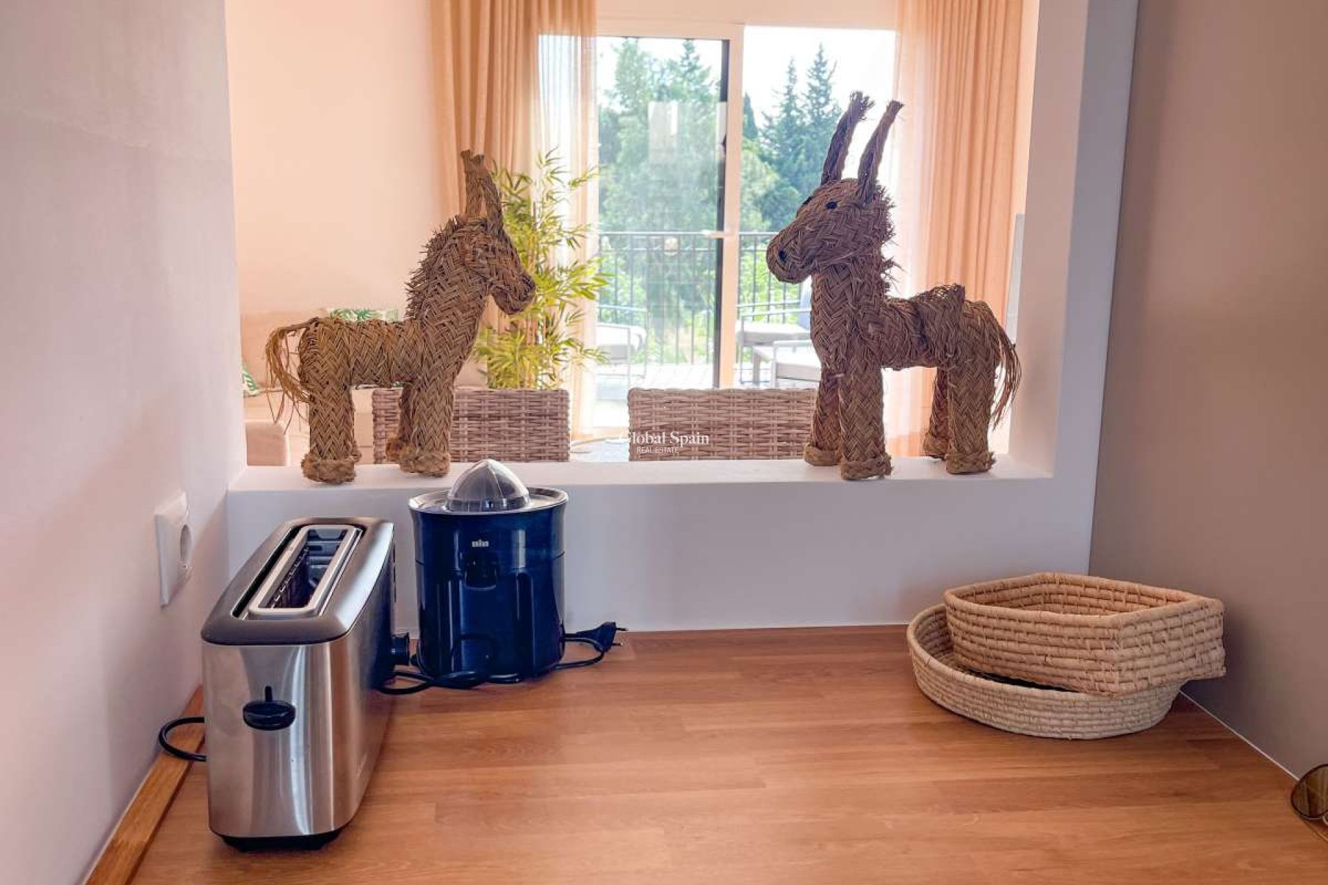 Resale - APARTMENT -
DENIA - Costa Blanca