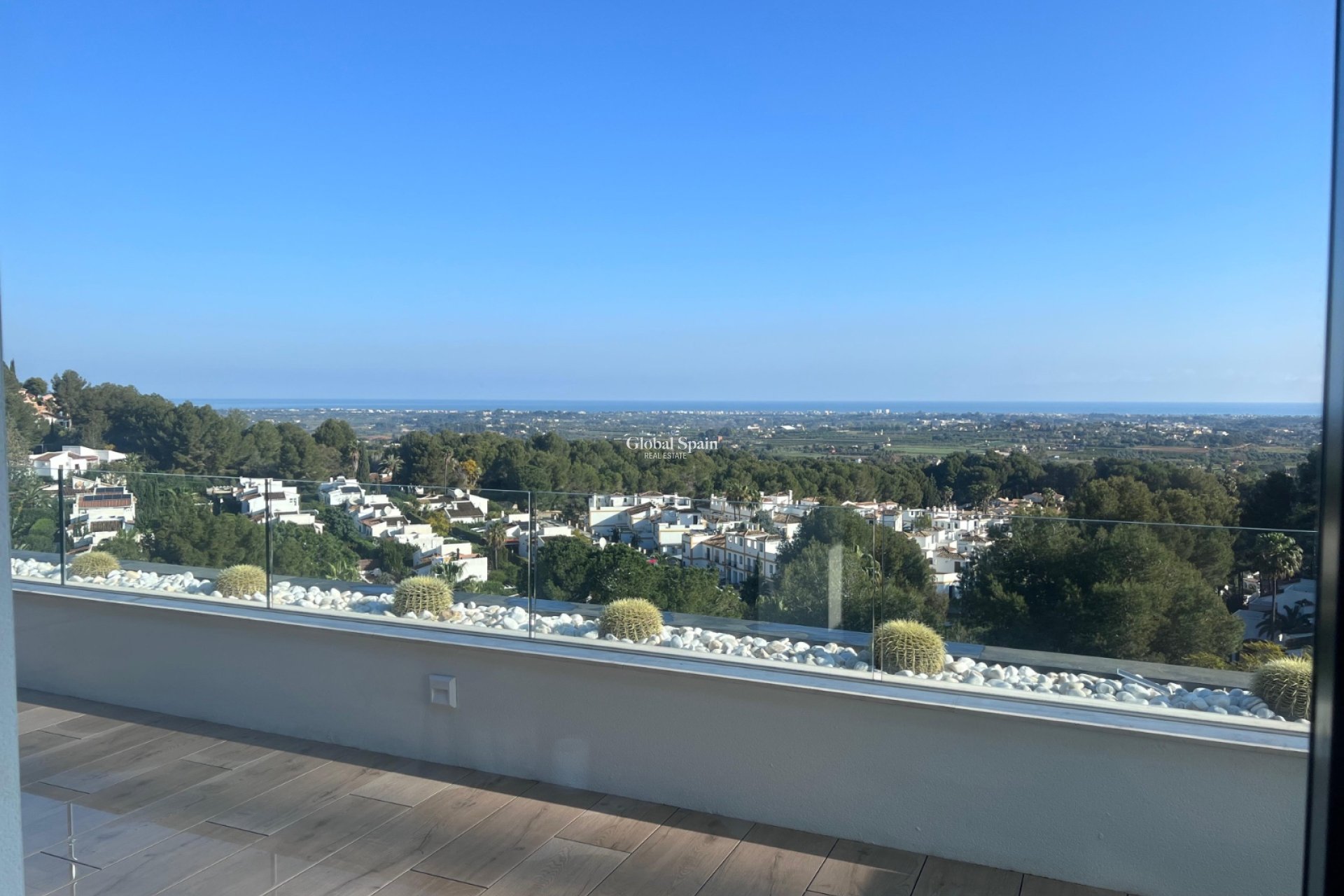 Resale - APARTMENT -
DENIA - Costa Blanca