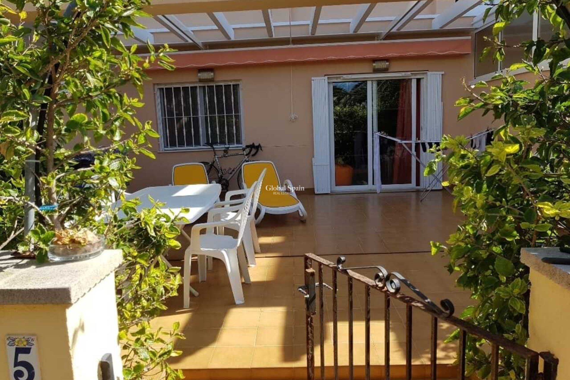Resale - APARTMENT -
DENIA - Costa Blanca