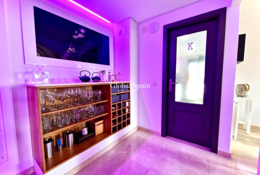 Resale - APARTMENT -
DENIA - Costa Blanca