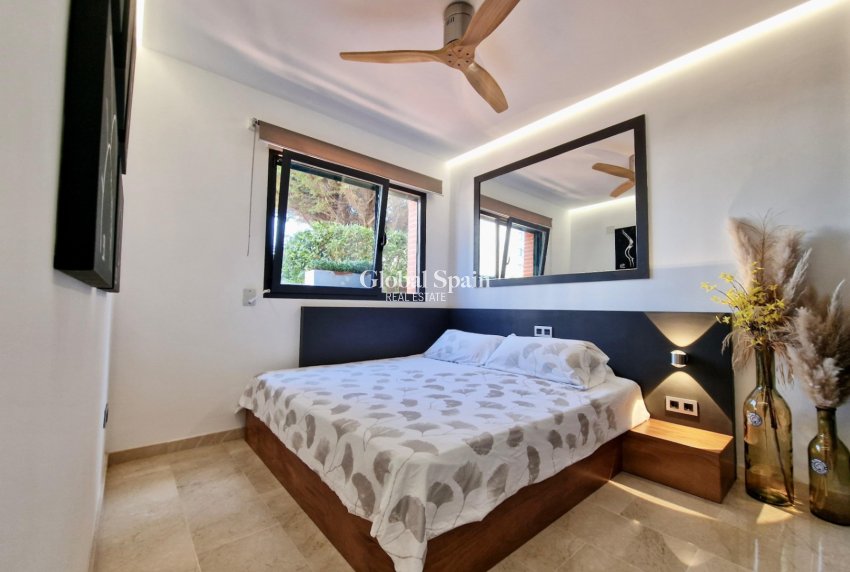 Resale - APARTMENT -
DENIA - Costa Blanca