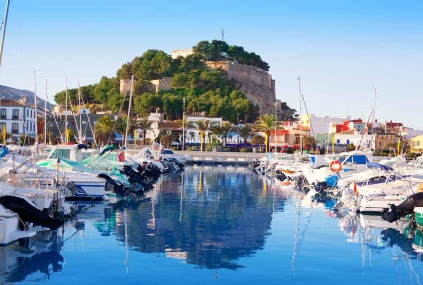 Resale - APARTMENT -
DENIA - Costa Blanca