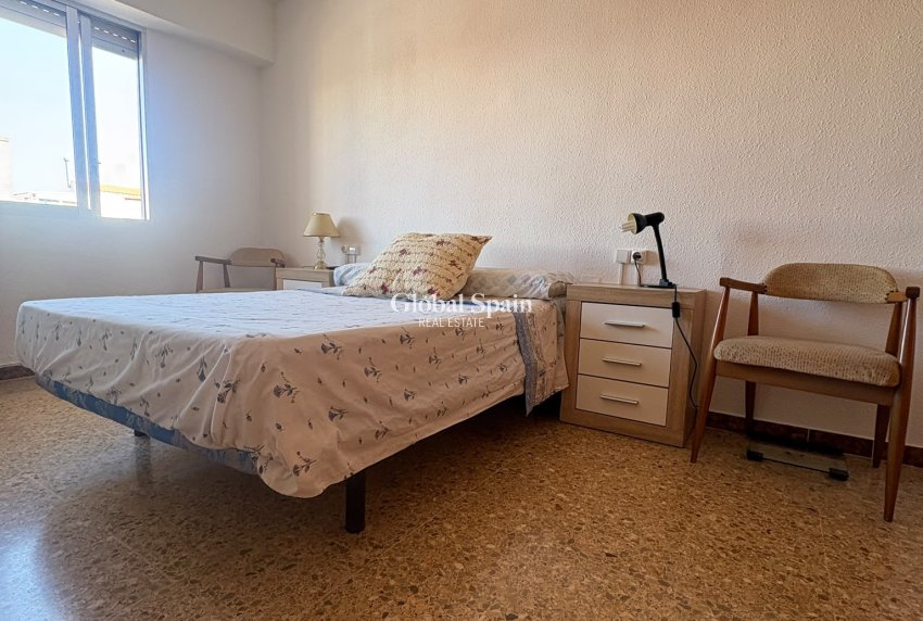 Resale - APARTMENT -
DENIA - Costa Blanca