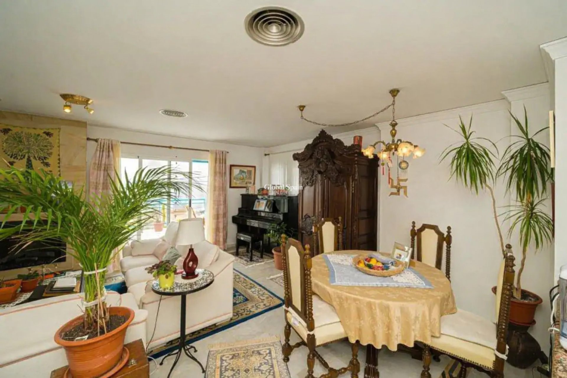 Resale - APARTMENT -
DENIA - Les Marines - Las Marinas