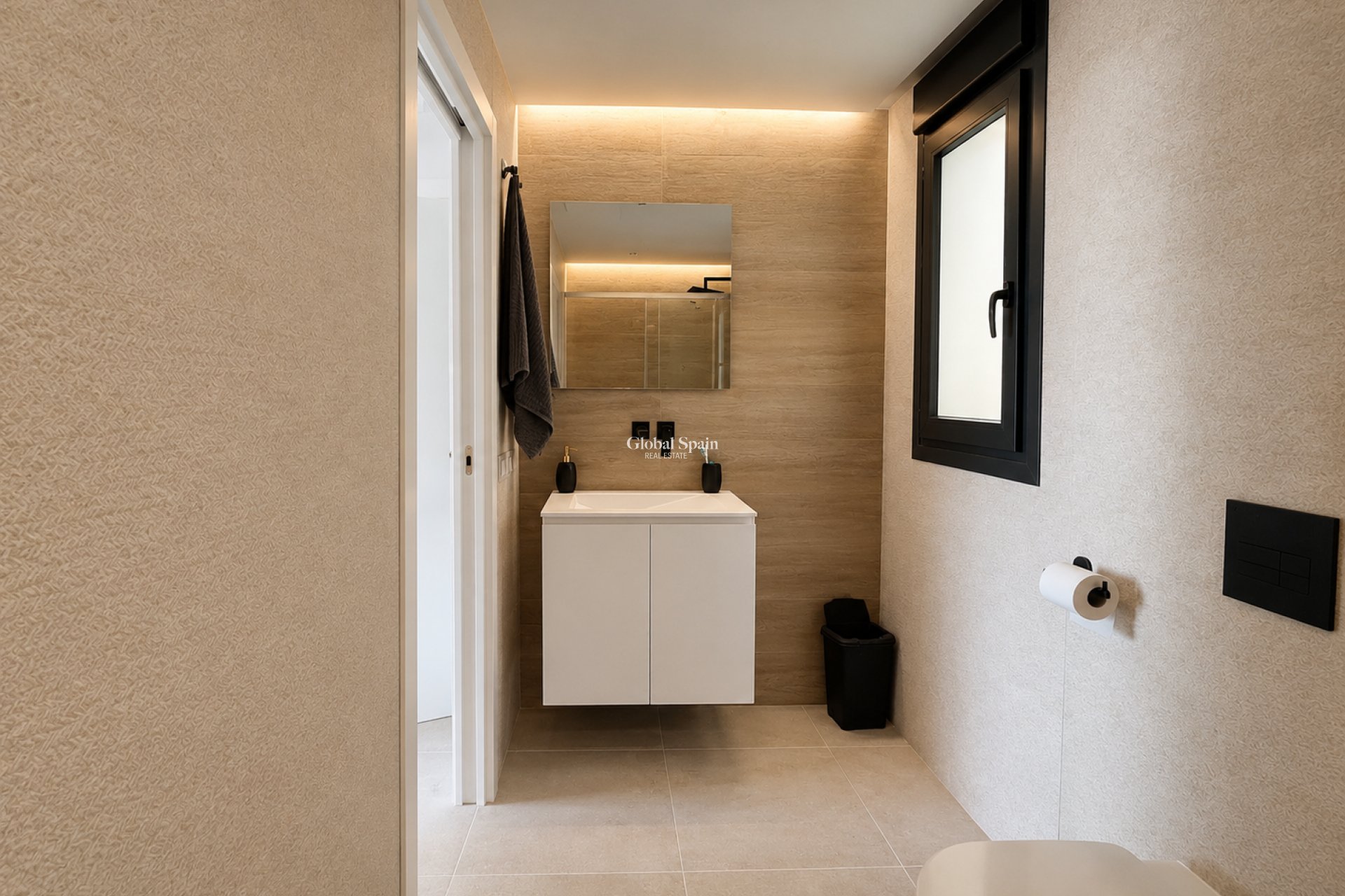 Resale - APARTMENT -
DENIA - Les Marines - Las Marinas