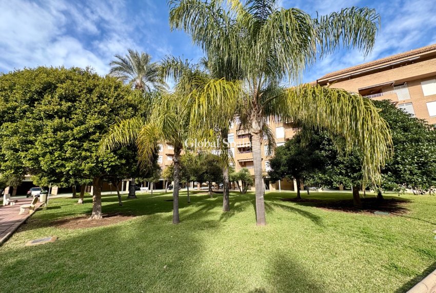 Resale - APARTMENT -
DENIA - Port