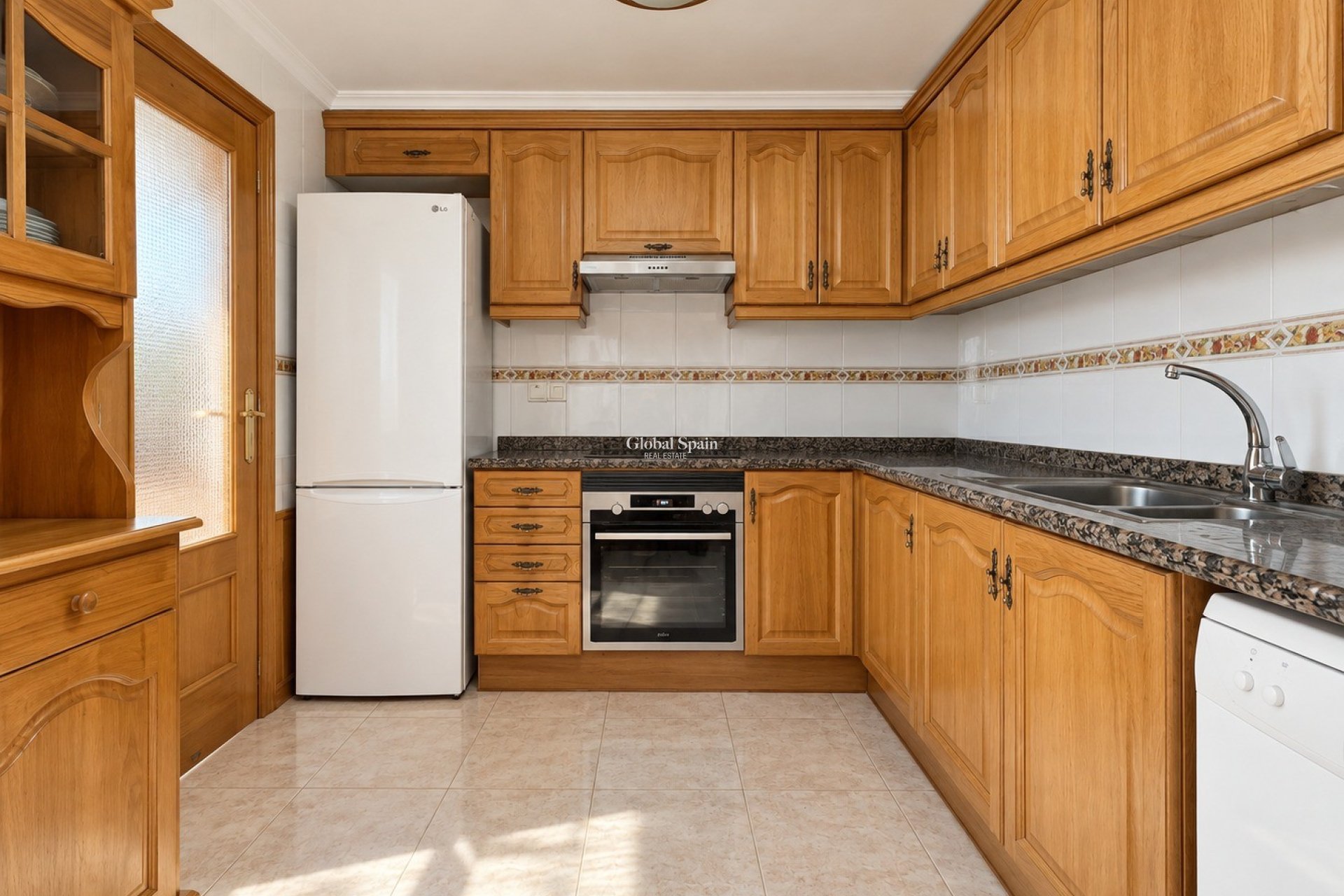 Resale - APARTMENT -
DENIA - Port
