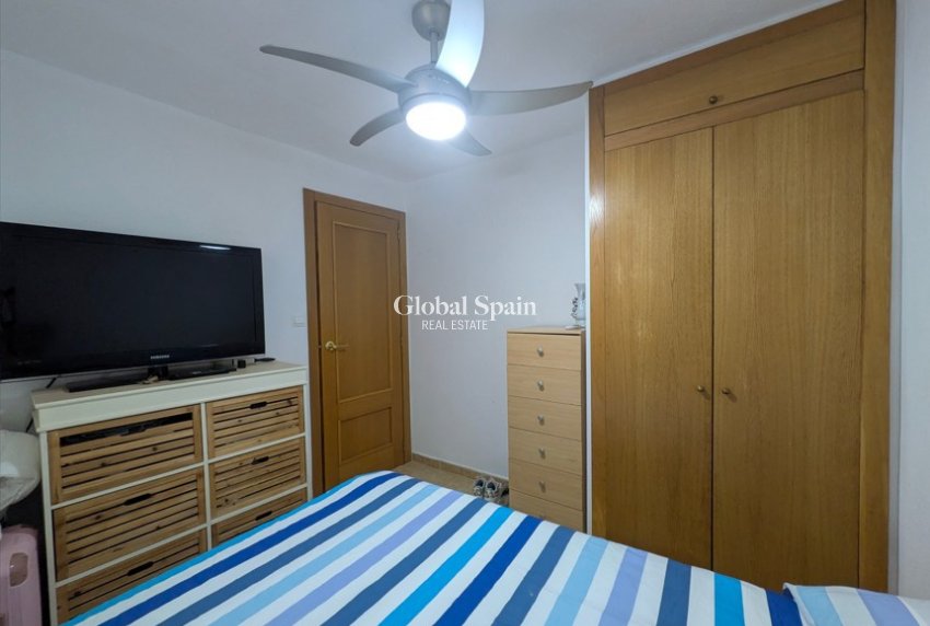 Resale - APARTMENT -
EL CAMPELLO - Costa Blanca