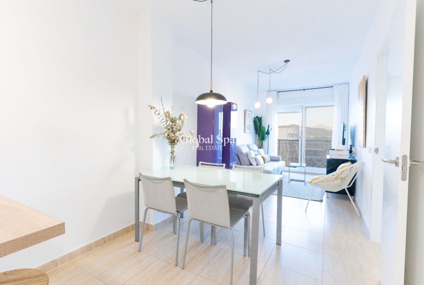 Resale - APARTMENT -
EL CAMPELLO - Costa Blanca